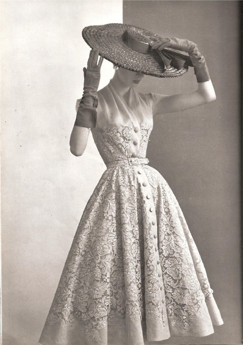 Christian Dior New Look shirtwaist dress 1950s fashion